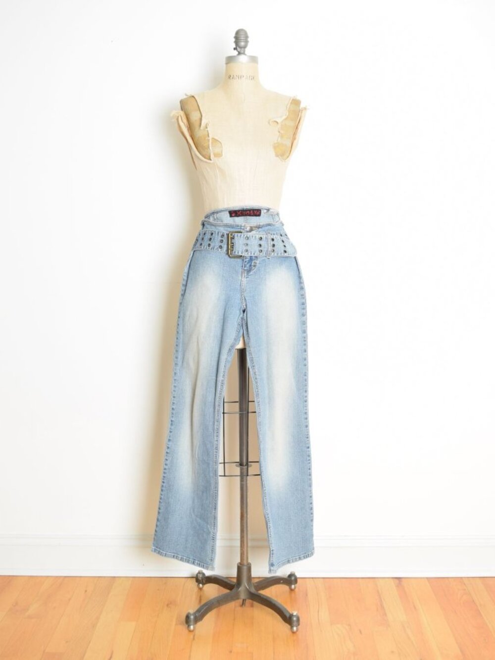 vintage Y2K jeans MUDD denim stretch no waistband light wash low rise belted M